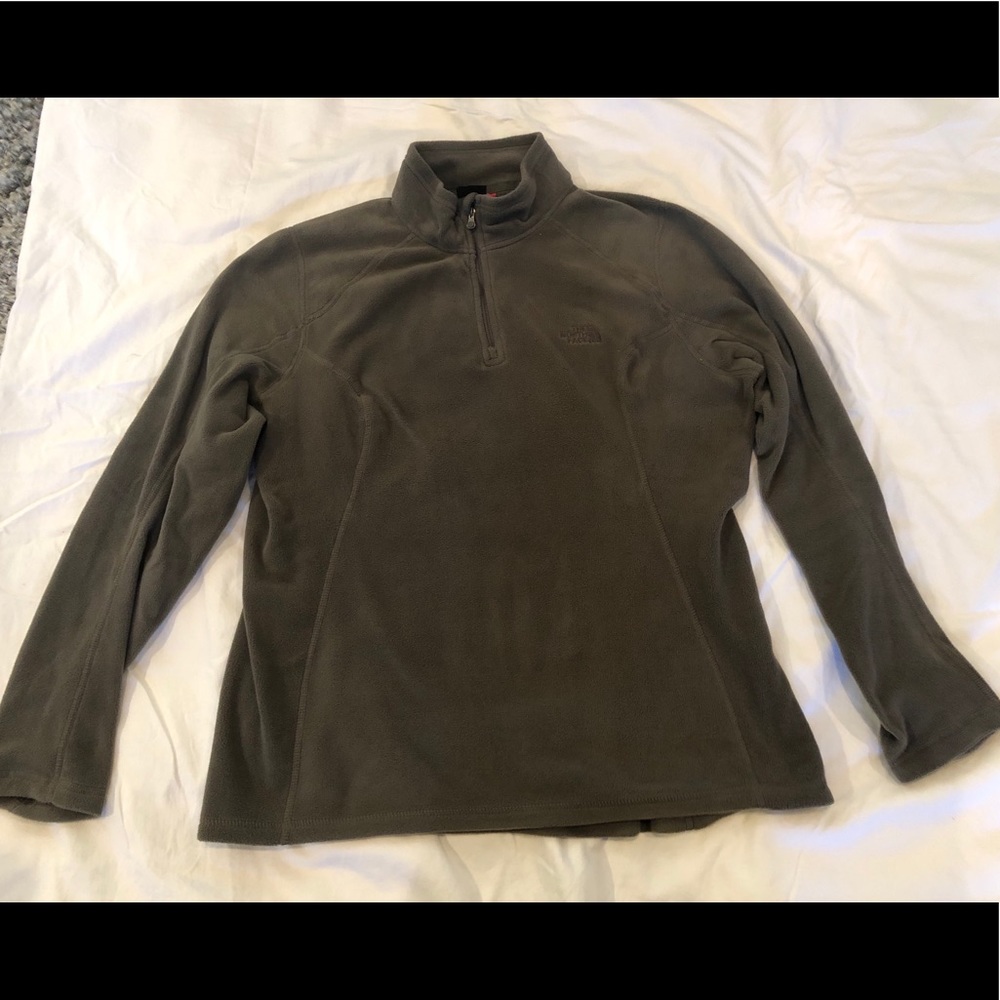 Ladies The North Face Fleece Pullover-Taupe-XL-$40